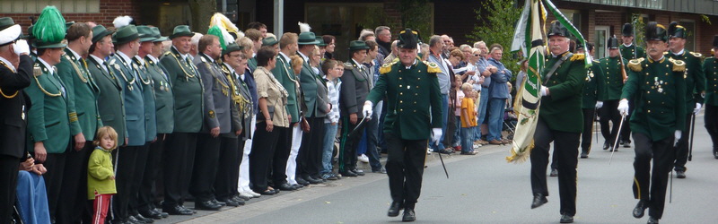 Hankensbüttel2011-Freitag-Parademarsch1-800x250